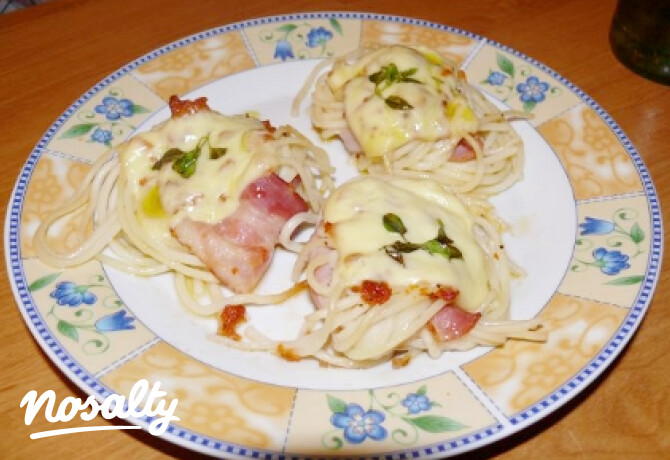 Spagetti gombóc