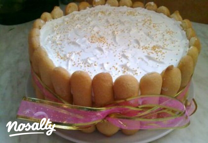 Karamellkrémes habos torta