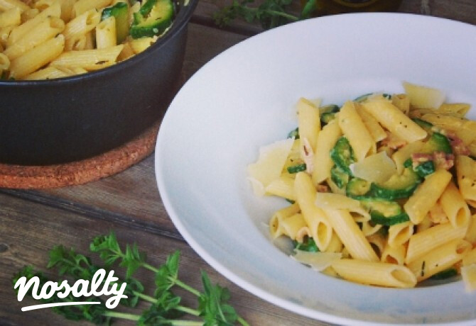 Cukkinis carbonara Jamie Olivertől
