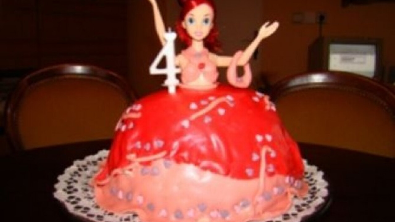 Mascarponekrémes Barbi torta