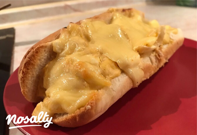 Töltött hotdog kifli