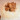 Mézes csirkecombok almás-tökmagos zellersalátával