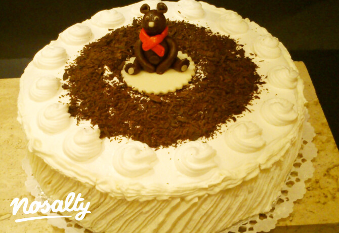 Orosz krémtorta csokoládé macival Bettitől