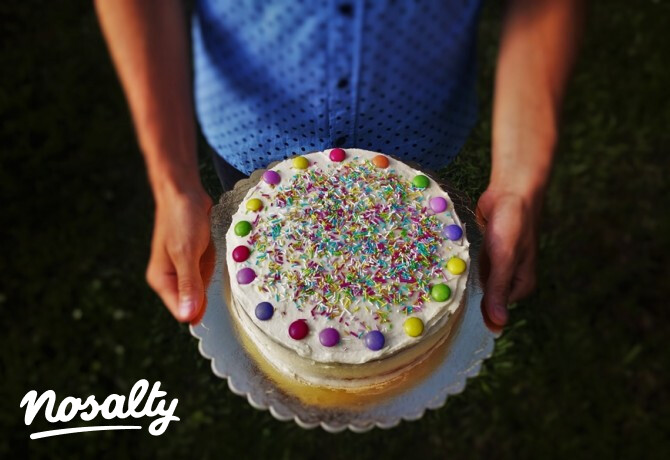 Konfetti torta