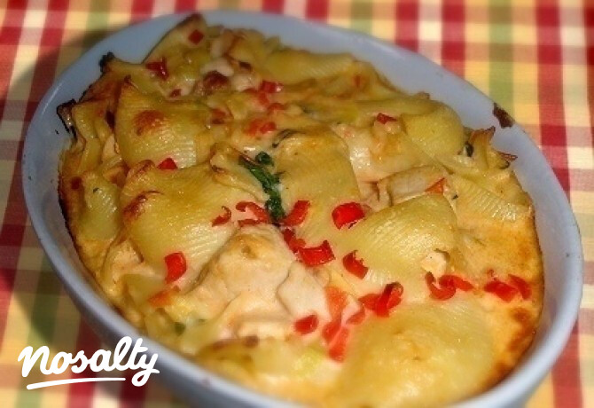 Csirkés tésztarakottas