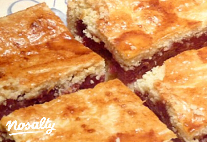 Gyerekkori meggyes pite