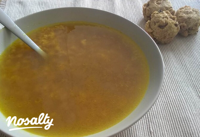 Fűszeres vöröslencse dhal aszalt paradicsomos-sajtkrémes muffinnal