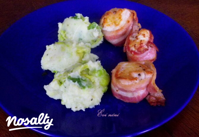 Baconbe tekert csirke krumplipürével
