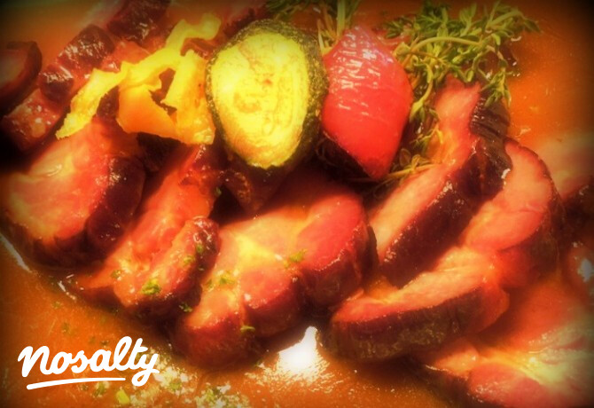Grillezett füstölt tarja paradicsomszósszal