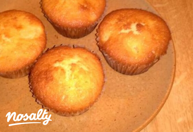 Piña Colada muffin ahogy Fonott Kalács készíti