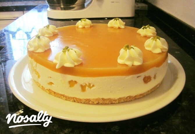 Őszibaracktorta sütés nélkül