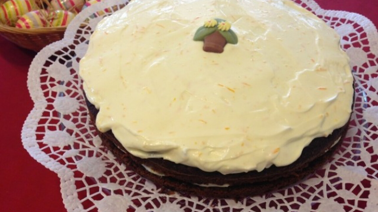 Mascarponés-narancsos húsvéti torta