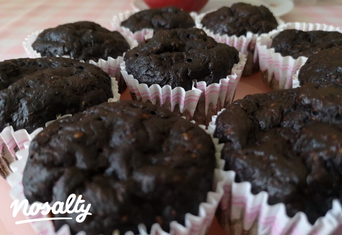 Kakaós cukkinis szénhidrátcsökkentett muffin