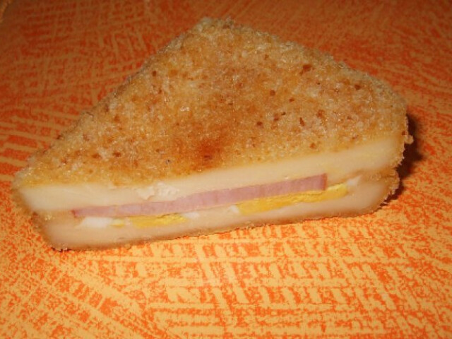 Casu marzu – a nyüves sajt