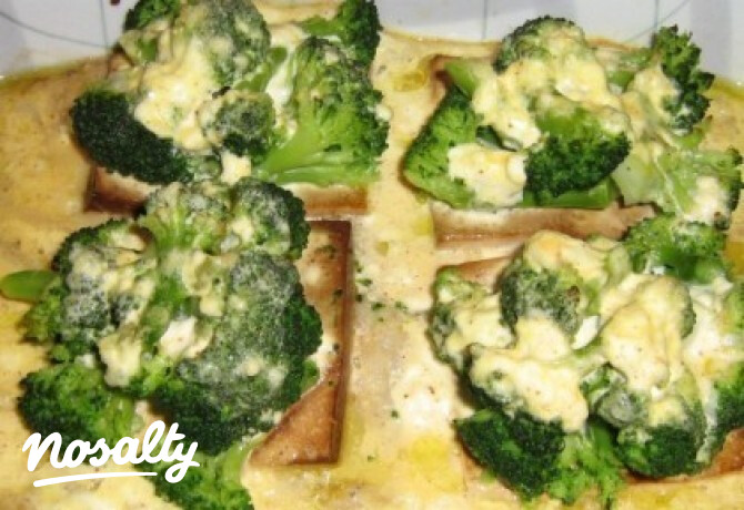 Brokkolis tofu patisszon ágyon