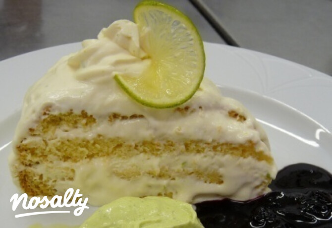 Limoncello torta friss áfonya-öntettel