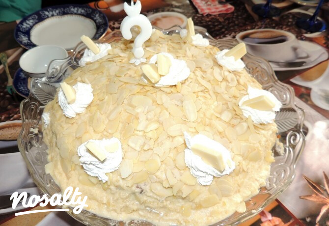 Fehércsokoládés-Baileys-es mandulatorta