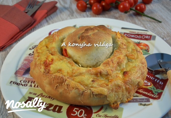 Pizza csiga gombás-csirkehúsos töltelékkel
