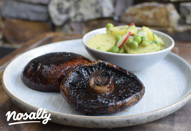 Grillezett portobello burgonyasalátával