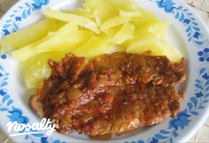 Karaj hagymás boros raguban