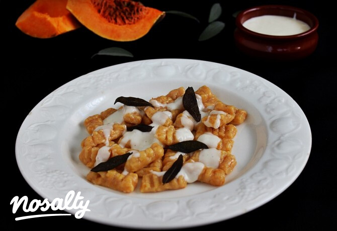 Sütőtökös gnocchi sajtmártással