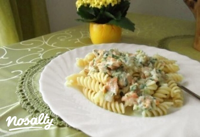 Lazacos-gorgonzolás fusilli