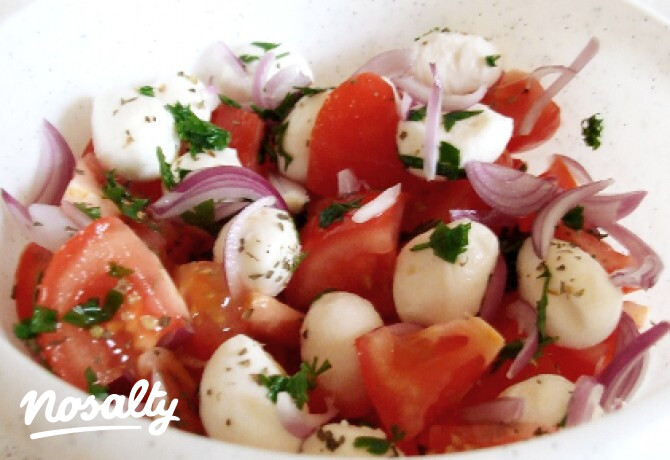 Mozzarellás paradicsomsaláta Anditól