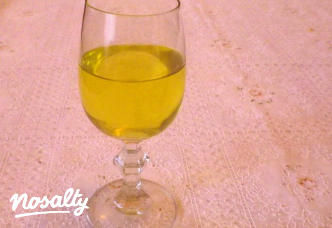 Limoncello likőr lime-mal