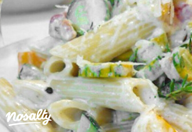Cukkini carbonara módra