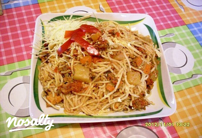Vegyes-zöldséges olaszos szósz spagettivel