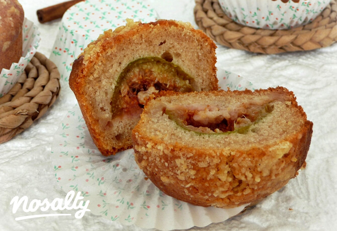 Fügés muffin édes morzsával