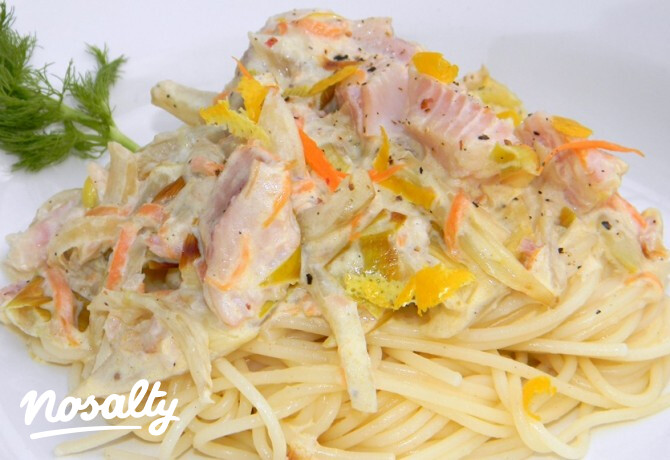 Tejszínes spagetti füstölt pisztránggal