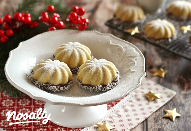 Kókuszpudingos töltött linzer