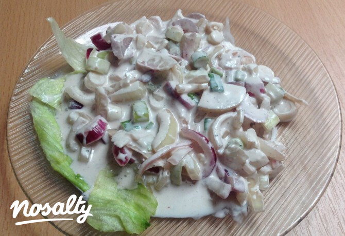 Vegyes hagymasaláta