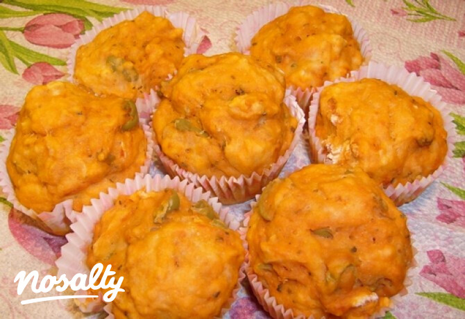Bögrés sütőporos-pizzás muffin