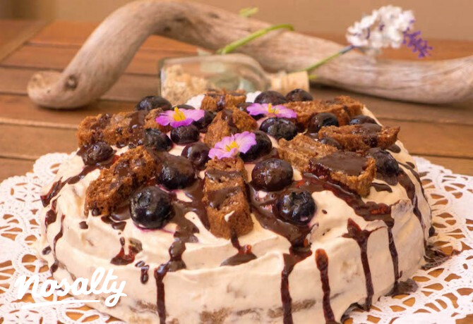 Krémes áfonyás fitness torta