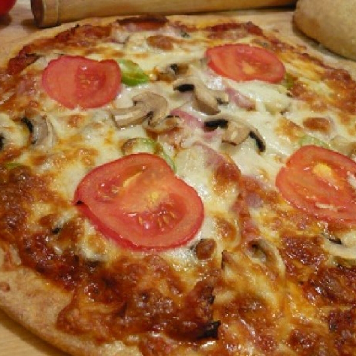 Gombás-rukkolás pizza | Nosalty