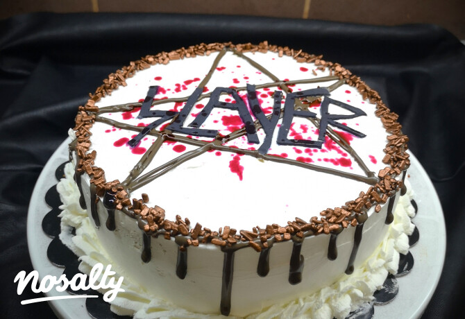 Slayer torta metálarcoknak