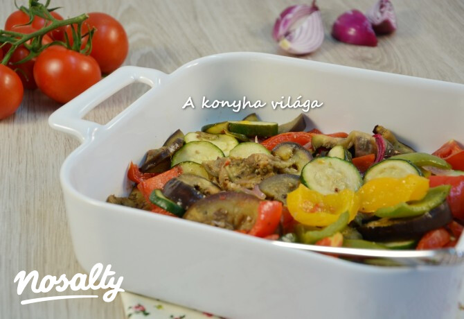 Ratatouille tepsiben sütve