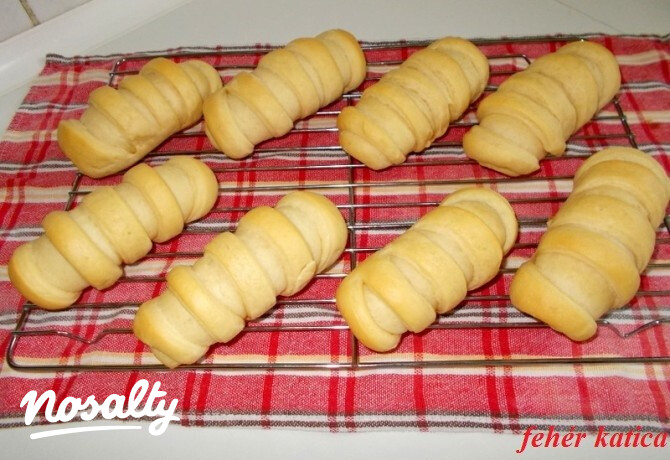 Tejes kenyérkék
