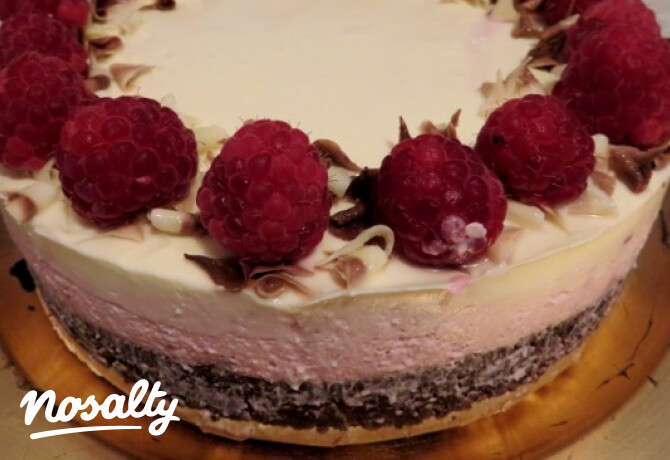 Málnás ombre sajttorta
