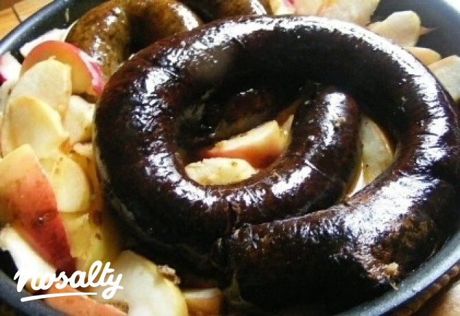 Almás hurka