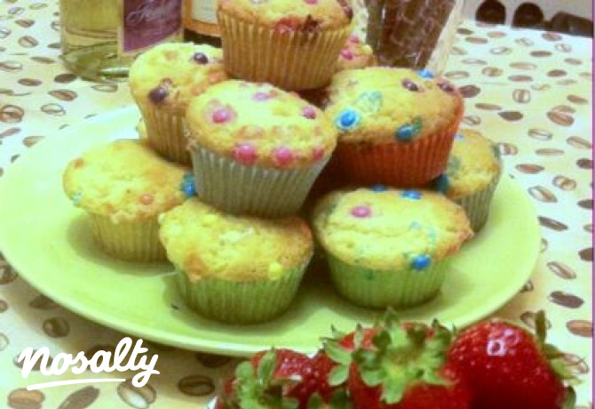 Színes cukorkás muffin