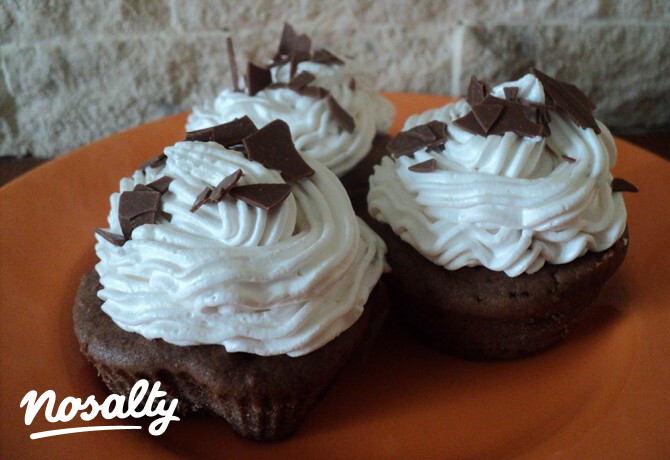 Csokis-banános muffin banános krémmel