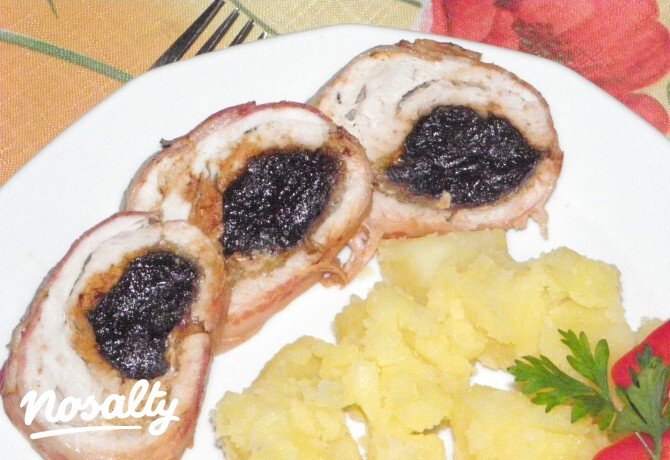 Aszalt Szilvaval Es Feta Sajttal Toltott Csirkemell Becsi Bundaban Zoldfuszeres Burgonya Purevel Recetas De Cocina Dietas Recetas