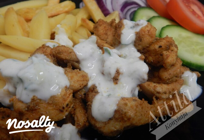 Gyros tál, ahogy Attila készíti