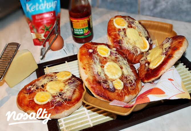 Húsvéti sonkás-tojásos pizzatallér