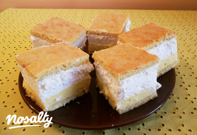 Felhő szelet ahogy Csilla készíti